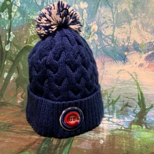 Genuine, MLB, women’s woven Cubs Winter hat. One size blue.